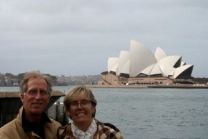 SheldonNinaPerrySydneyOperaHouse 300x200 Sheldon and Nina Perry Sydney Opera House